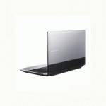 ноутбук Samsung NP300E7A-S07 Серебристый